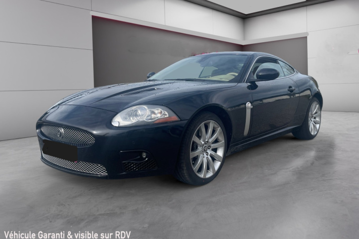 JAGUAR XKR